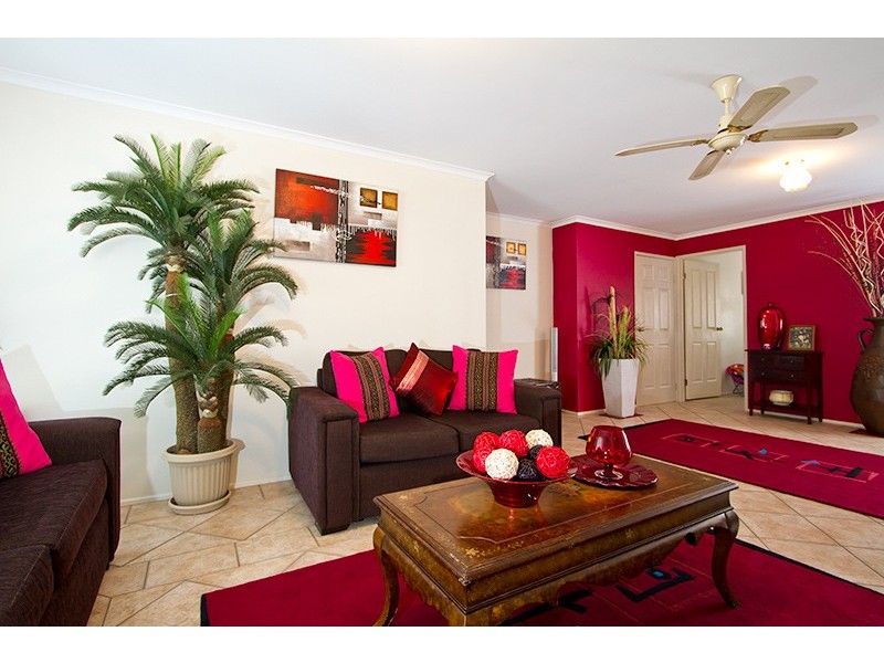 2/23 Hollywood Place, Oxenford QLD 4210