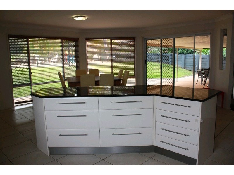 4 O’Meara Court, Parkwood QLD 4214