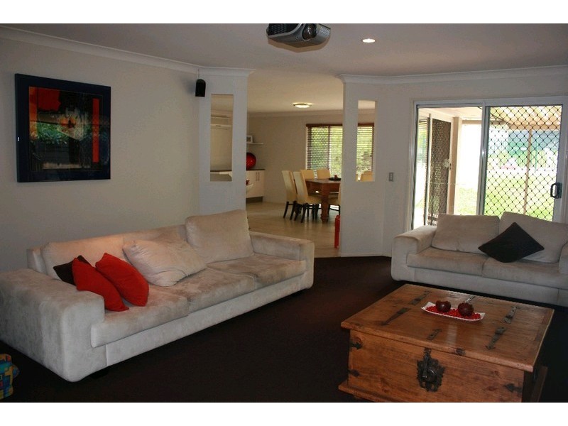 4 O’Meara Court, Parkwood QLD 4214