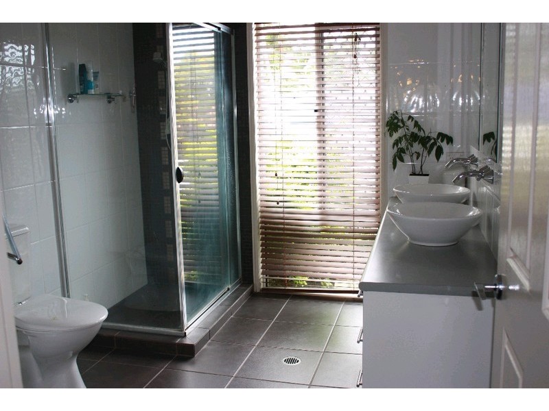 4 O’Meara Court, Parkwood QLD 4214