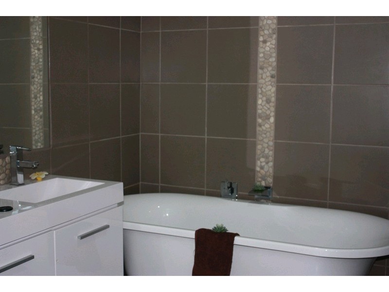 69 Mortensen Road, Nerang QLD 4211