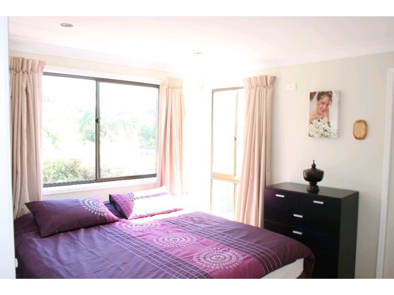 8 Jancoon Court, Carrara QLD 4211