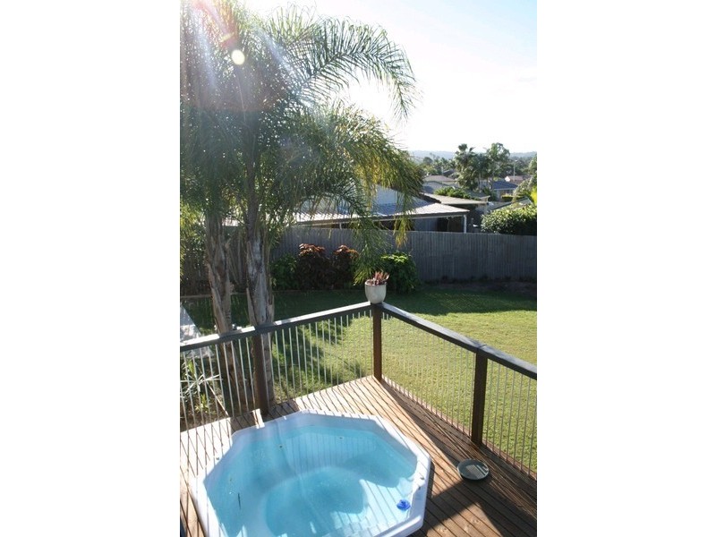 8 Jancoon Court, Carrara QLD 4211