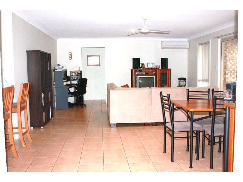 8 Ridgecrop Street, Upper Coomera QLD 4209