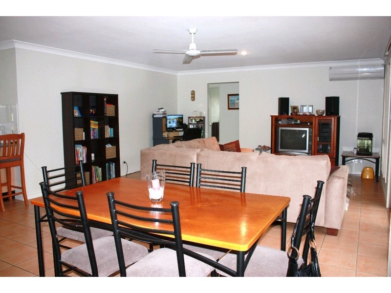 8 Ridgecrop Street, Upper Coomera QLD 4209