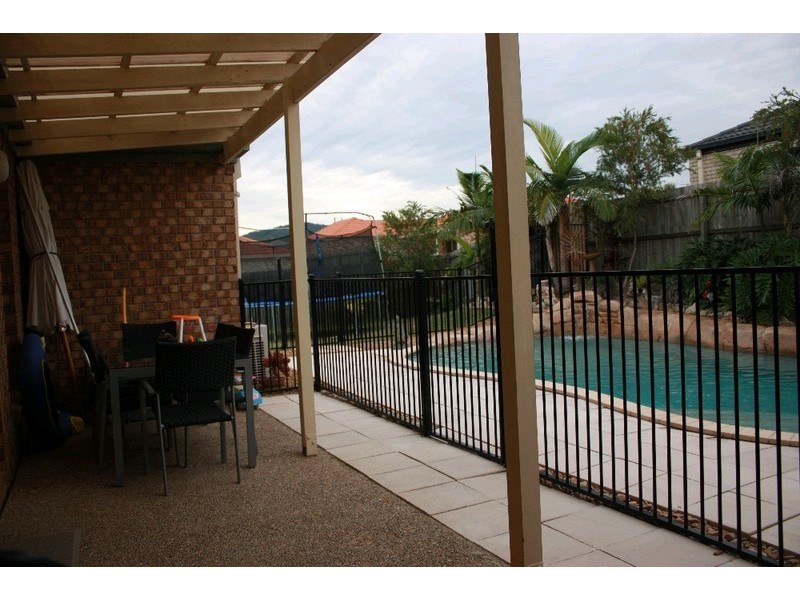 8 Ridgecrop Street, Upper Coomera QLD 4209