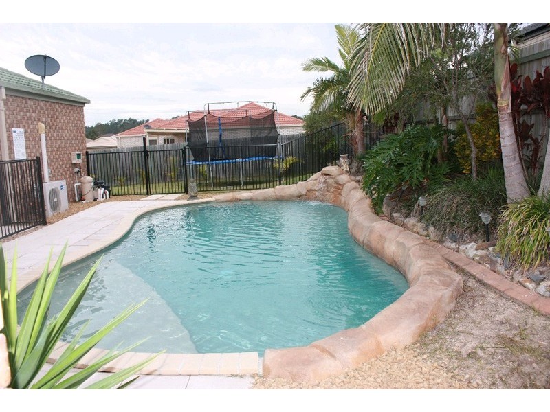 8 Ridgecrop Street, Upper Coomera QLD 4209