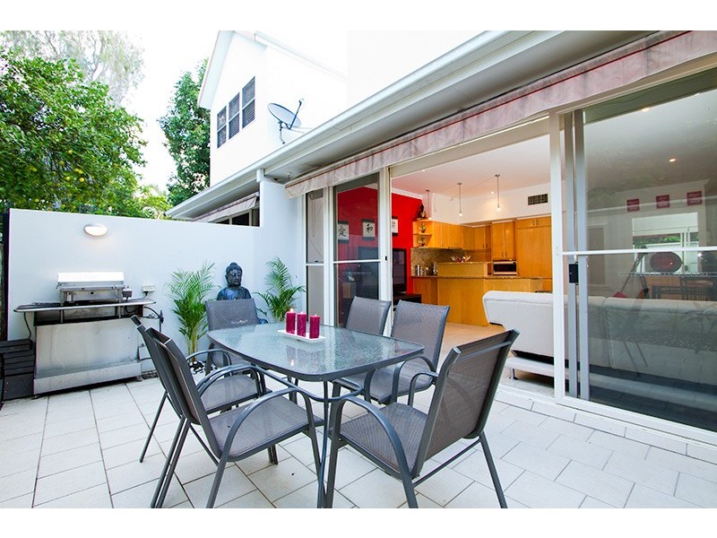 Isle Of Capri QLD 4217