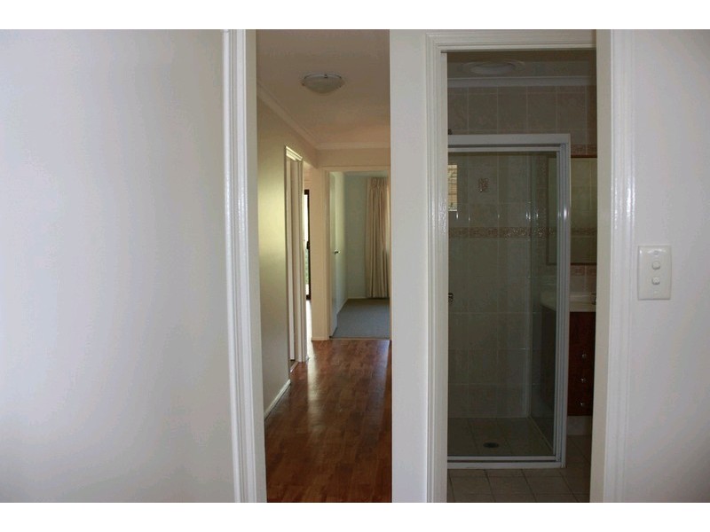 5 Webb Court, Carrara QLD 4211