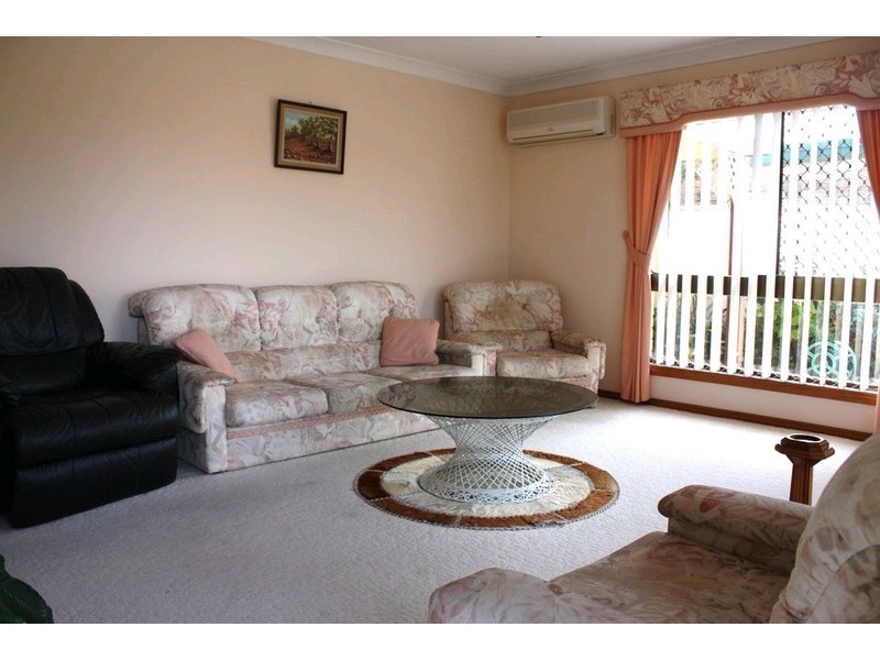 2/8 Maiala Close, Paradise Point QLD 4216