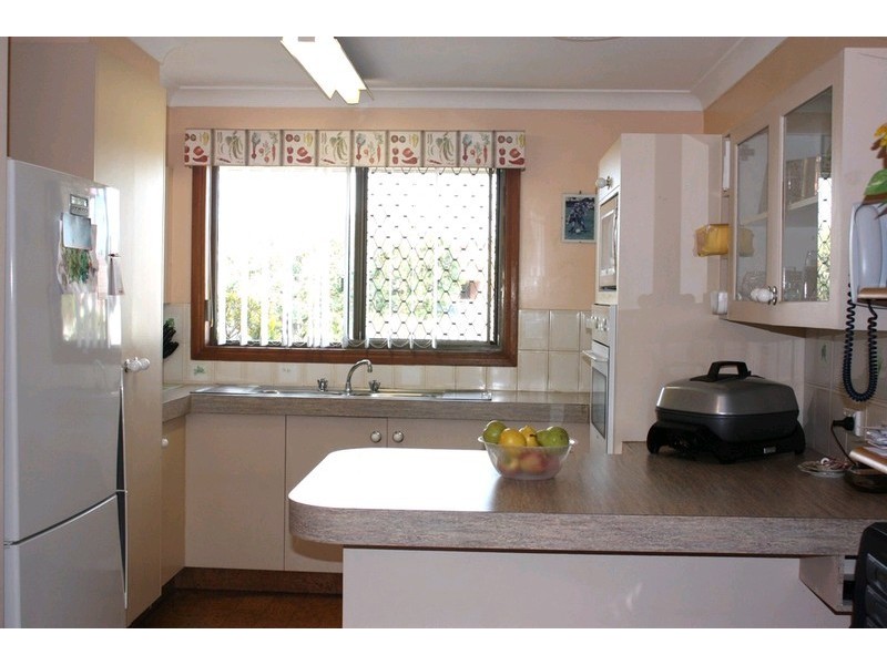 2/8 Maiala Close, Paradise Point QLD 4216