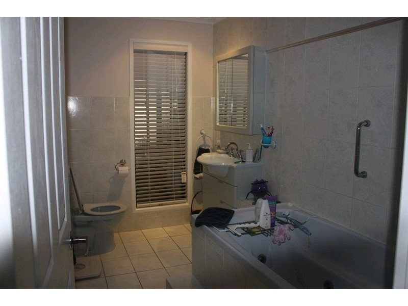 31 Yarrayne Road, Nerang QLD 4211