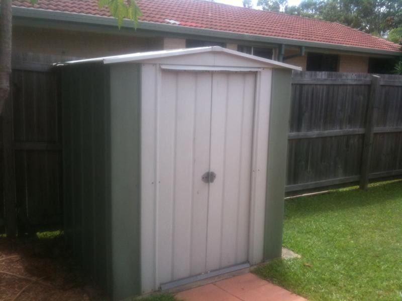 7 Richard Cres, Highland Park QLD 4211