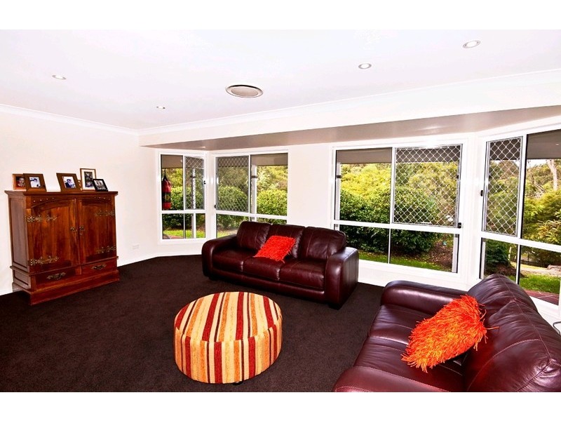 29 Lawnhill Drive, Nerang QLD 4211
