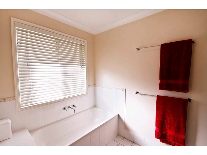 29 Lawnhill Drive, Nerang QLD 4211