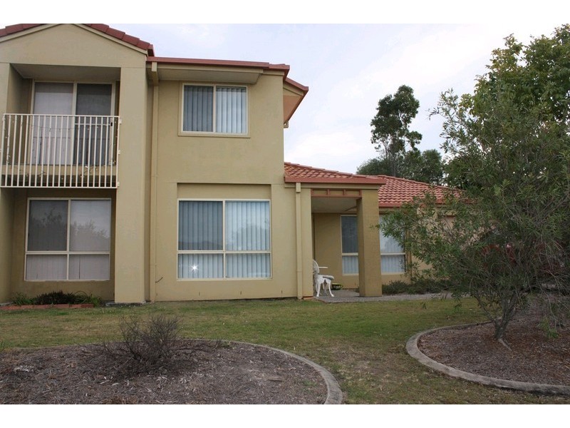 2/48 Riverpark Drive, Nerang QLD 4211