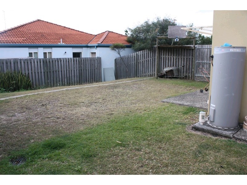 2/48 Riverpark Drive, Nerang QLD 4211