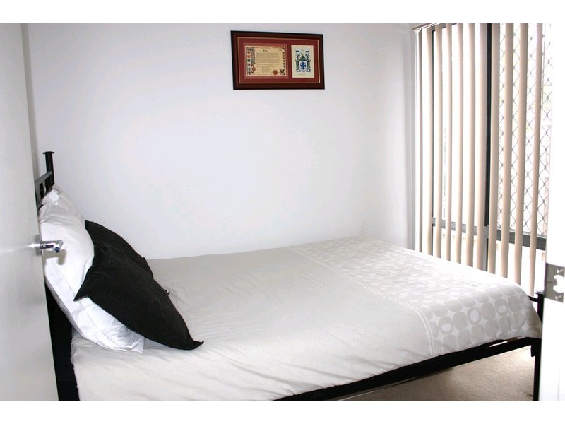 33 Cobb & Co Drive, Oxenford QLD 4210