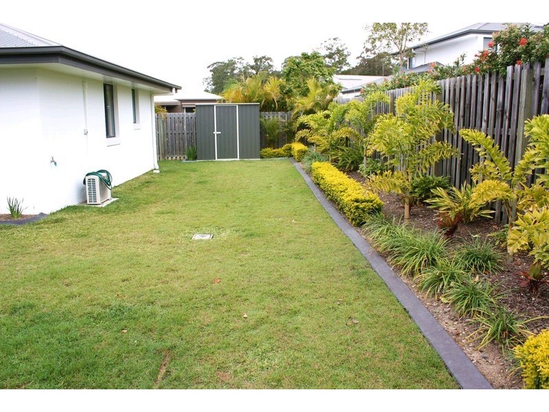 33 Cobb & Co Drive, Oxenford QLD 4210