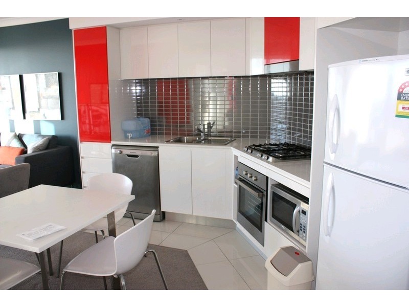 22009/5 Lawson Street, Southport QLD 4215