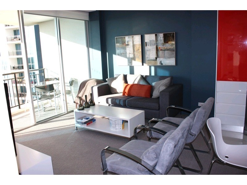 22009/5 Lawson Street, Southport QLD 4215