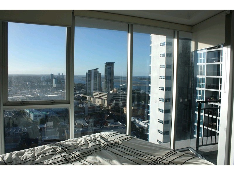 22009/5 Lawson Street, Southport QLD 4215