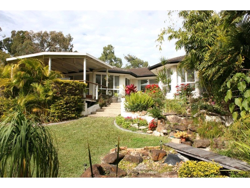 12 Benalla Court, Parkwood QLD 4214