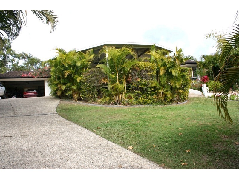 12 Benalla Court, Parkwood QLD 4214