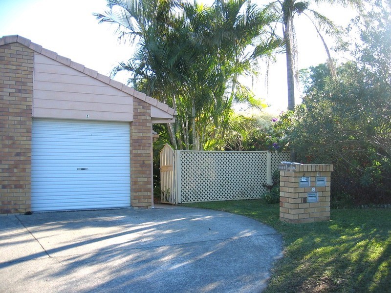 1/52 Village Way, Oxenford QLD 4210