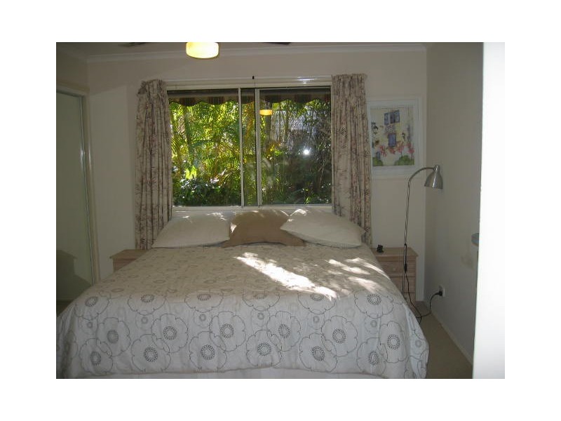 1/52 Village Way, Oxenford QLD 4210