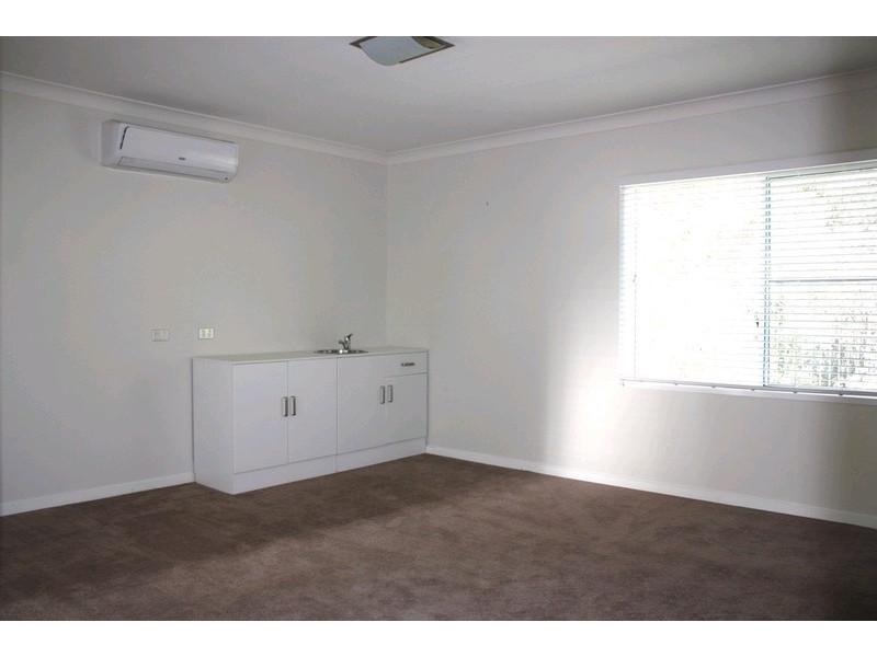 70 Roberts Drive, Maudsland QLD 4210