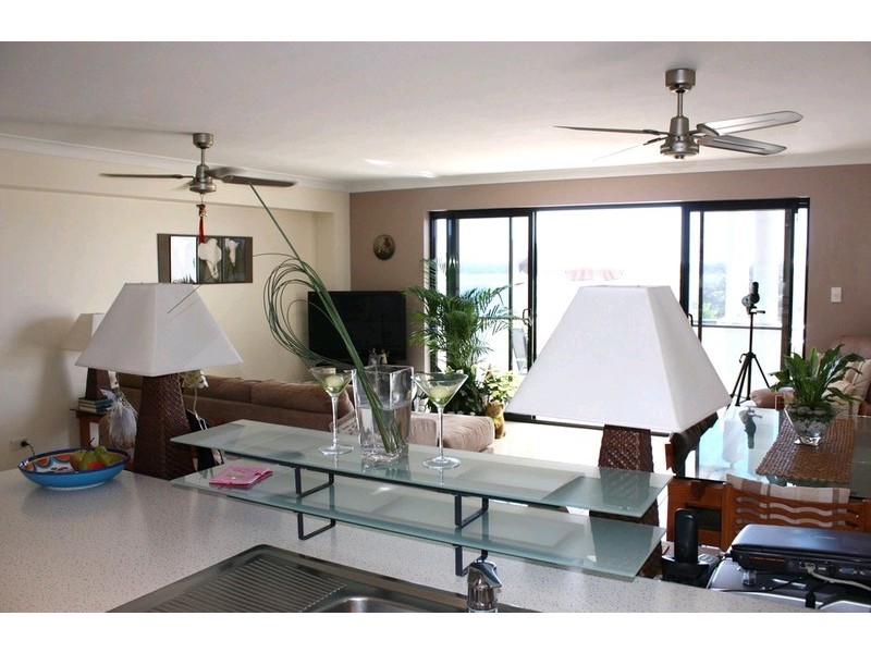 327/398 Marine Parade, Labrador QLD 4215