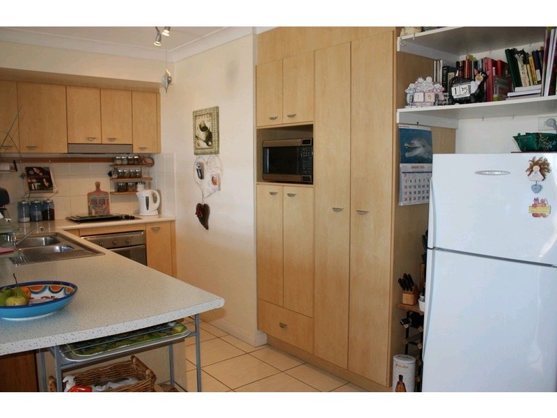 327/398 Marine Parade, Labrador QLD 4215