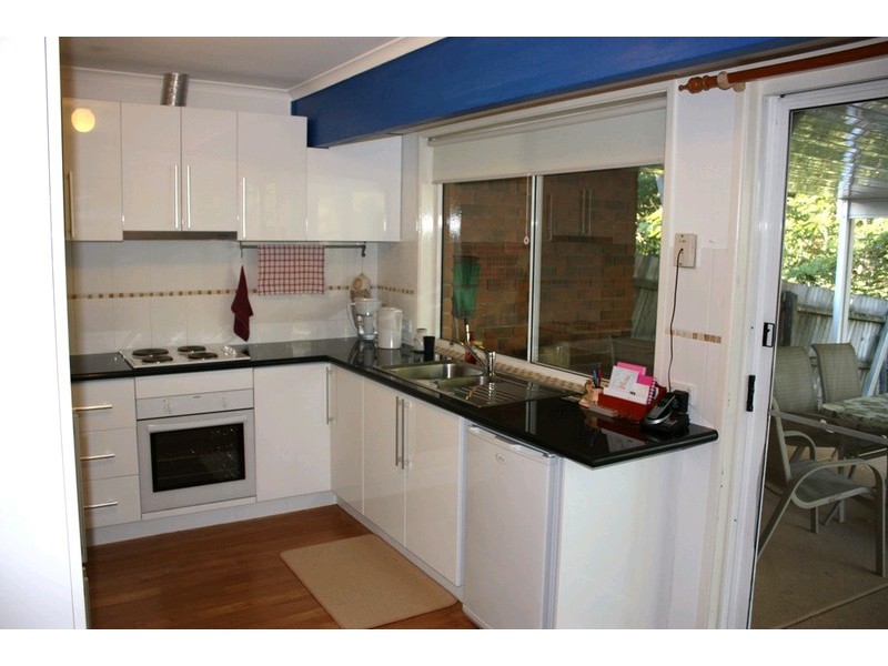 2/ 8-10 Village Way, Oxenford QLD 4210