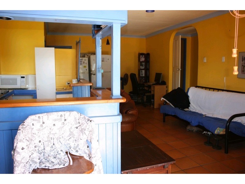 125 Bamboo Avenue, Benowa QLD 4217