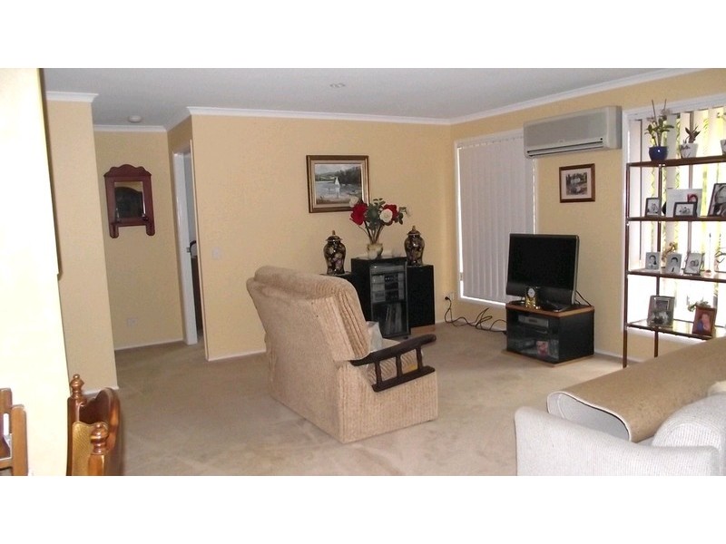 1/8 Keats Place, Nerang QLD 4211