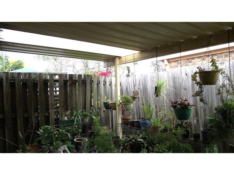 1/8 Keats Place, Nerang QLD 4211