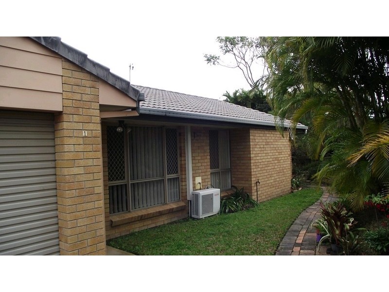 1/8 Keats Place, Nerang QLD 4211