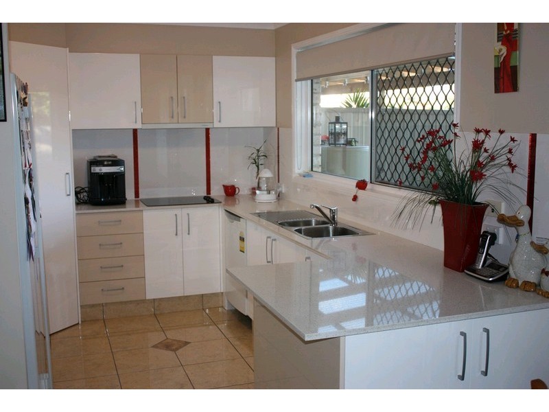 10/14 Liam Court, Labrador QLD 4215