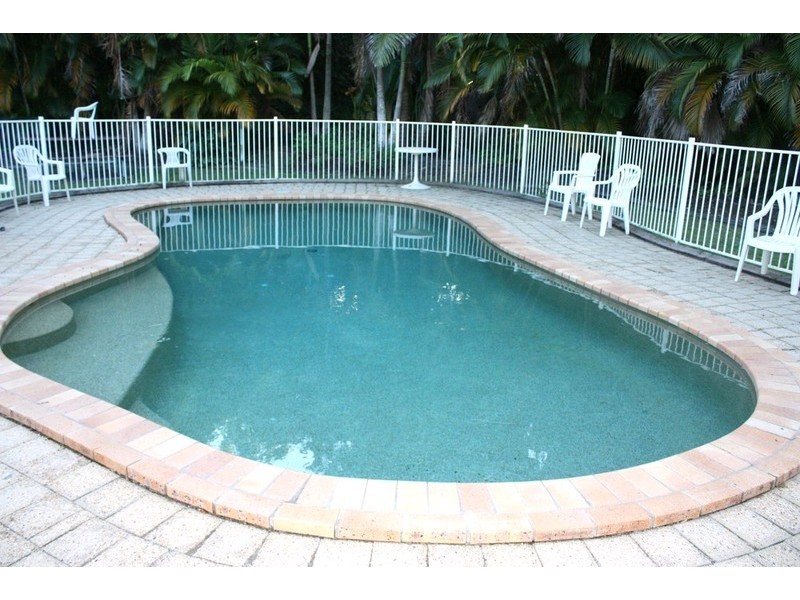 10/14 Liam Court, Labrador QLD 4215