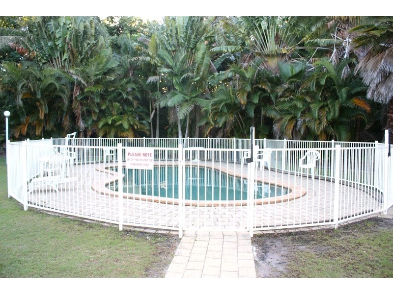 10/14 Liam Court, Labrador QLD 4215