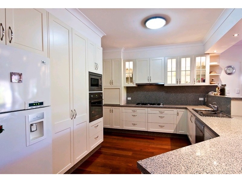 27 Honeyeater Court, Gilston QLD 4211