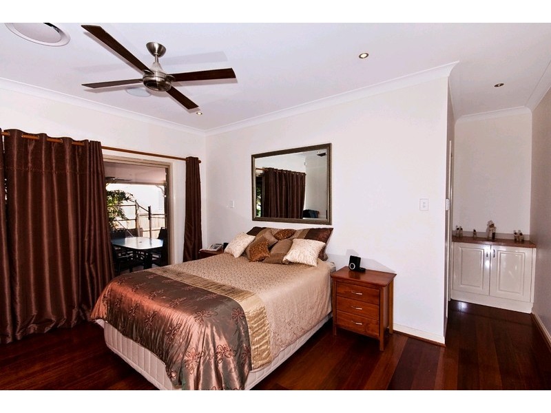 27 Honeyeater Court, Gilston QLD 4211