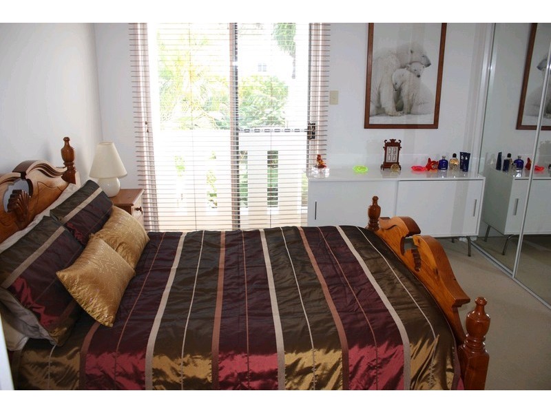 6/Odyssey/100 Cotlew Street East, Southport QLD 4215