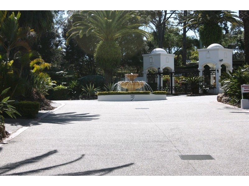 6/Odyssey/100 Cotlew Street East, Southport QLD 4215