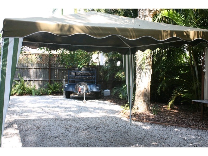 98 Hansford Road, Coombabah QLD 4216