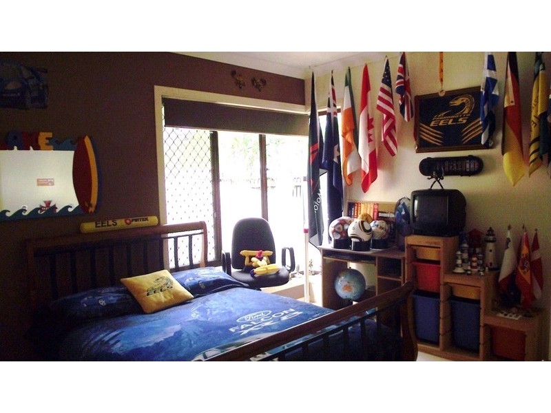 32 Tee Trees Boulevard, Arundel QLD 4214