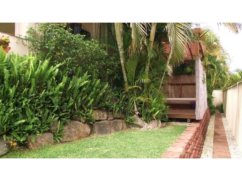 32 Tee Trees Boulevard, Arundel QLD 4214