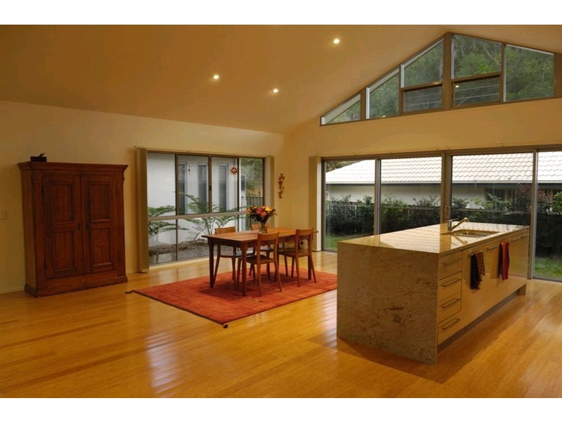 48 Roberts Drive, Maudsland QLD 4210