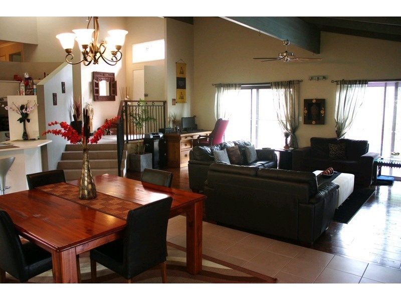 12 Milparinka Terrace, Ashmore QLD 4214